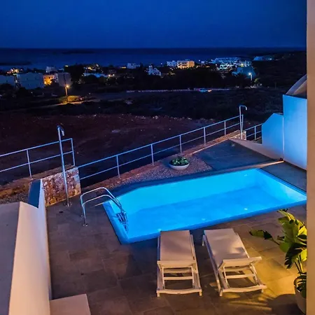 Makrikythera Luxury - Private Pool Or Hot Tub *