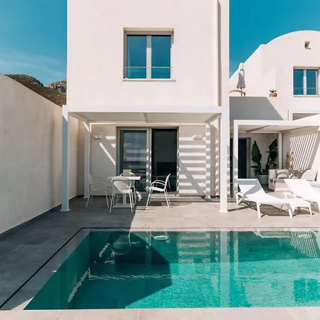 Makrikythera Luxury - Private Pool Or Hot Tub *