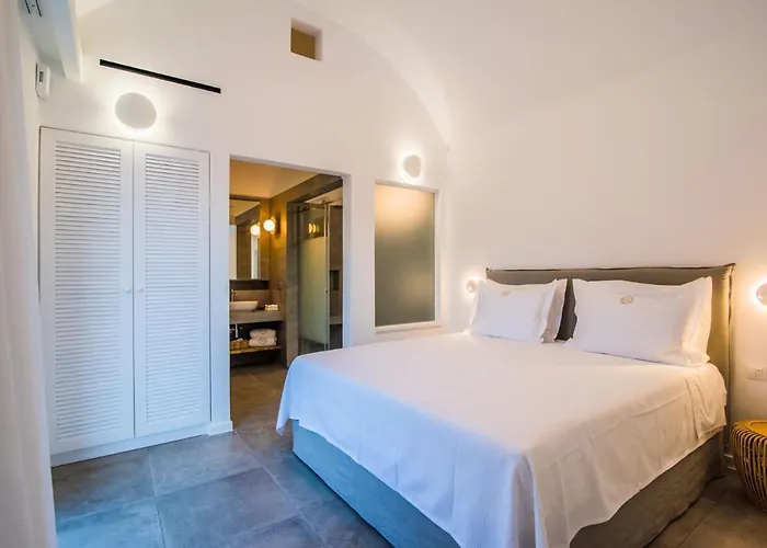 Makrikythera Luxury - Private Pool Or Hot Tub *