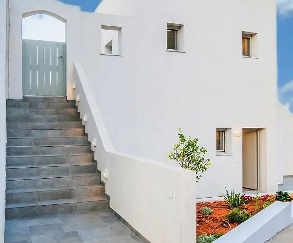 Makrikythera Luxury - Private Pool Or Hot Tub Diakofti