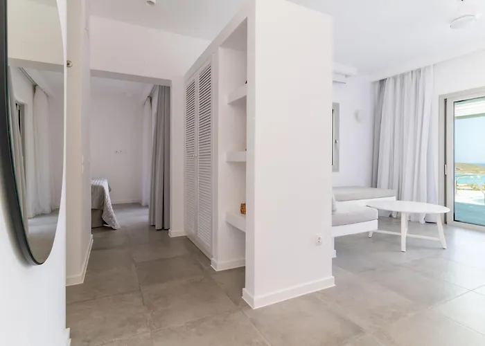 Lejlighed Makrikythera Luxury - Private Pool Or Hot Tub Diakofti