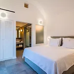 Makrikythera Luxury - Private Pool Or Hot Tub *