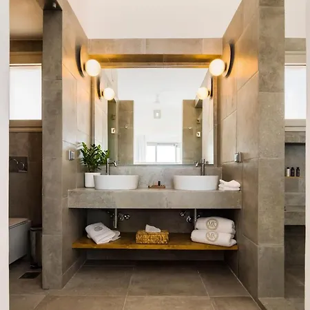 Makrikythera Luxury - Private Pool Or Hot Tub Diakofti