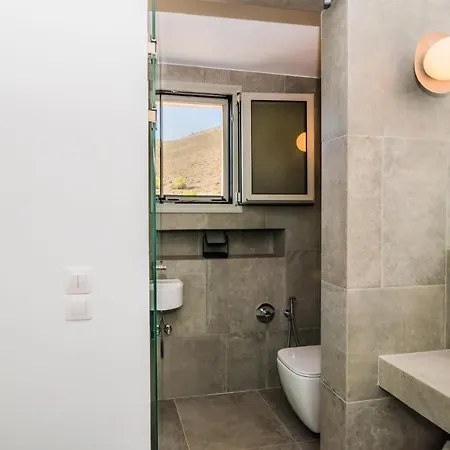 Makrikythera Luxury - Private Pool Or Hot Tub Apartamento Diakofti