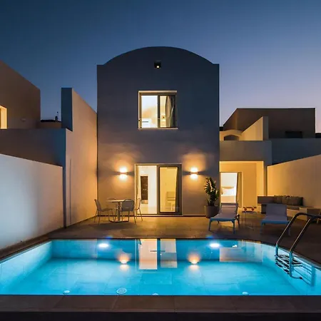 Apartamento Makrikythera Luxury - Private Pool Or Hot Tub *