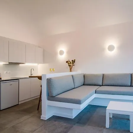 Apartamento Makrikythera Luxury - Private Pool Or Hot Tub Diakofti