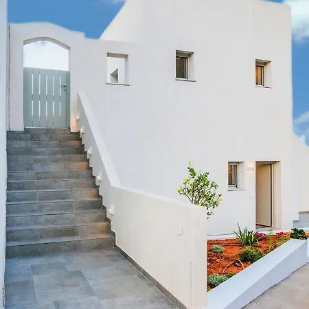 Makrikythera Luxury - Private Pool Or Hot Tub Diakofti