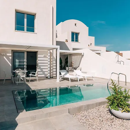 Makrikythera Luxury - Private Pool Or Hot Tub *
