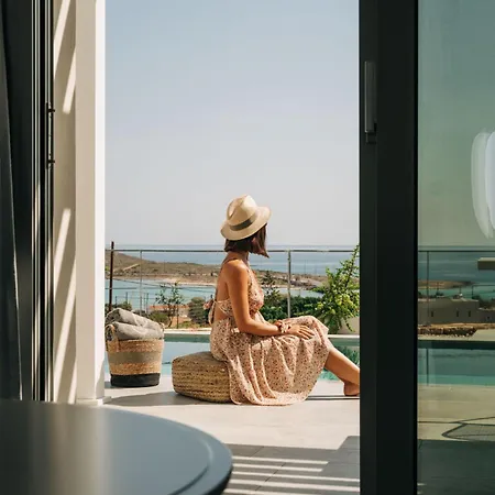 Makrikythera Luxury - Private Pool Or Hot Tub Diakofti