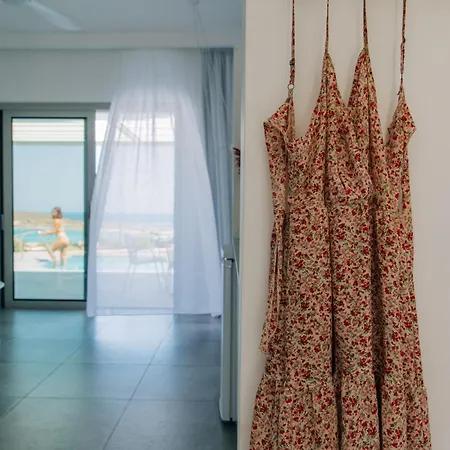 Makrikythera Luxury - Private Pool Or Hot Tub Apartamento Diakofti