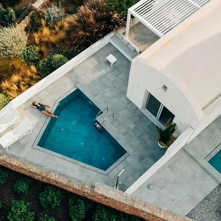 Makrikythera Luxury - Private Pool Or Hot Tub Diakofti