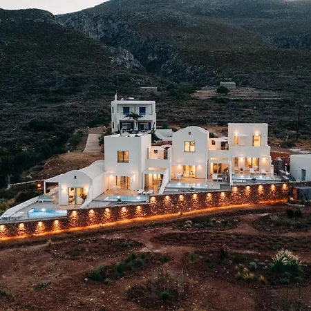 Apartment Makrikythera Luxury - Private Pool Or Hot Tub Diakofti