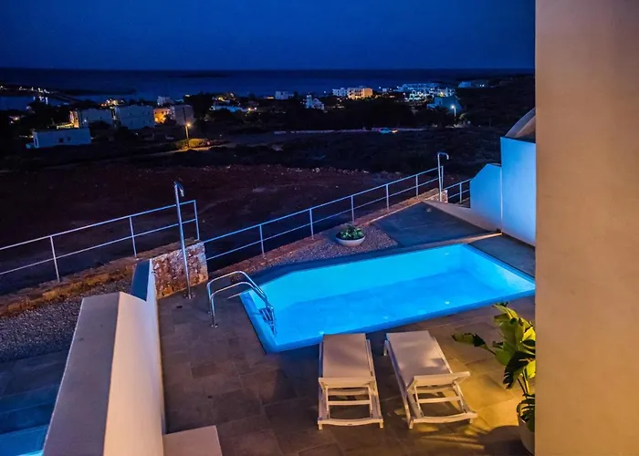 Makrikythera Luxury - Private Pool Or Hot Tub *