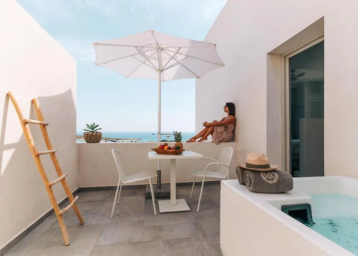Makrikythera Luxury - Private Pool Or Hot Tub Apartman Diakófti